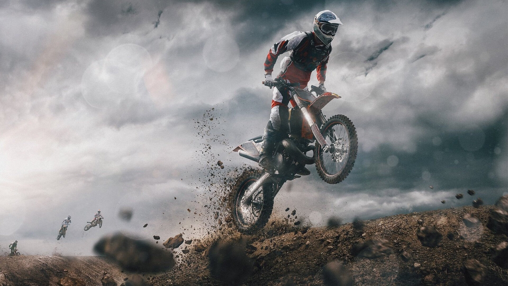 “英超战场火热，追逐冠军不言放弃”，英超争4